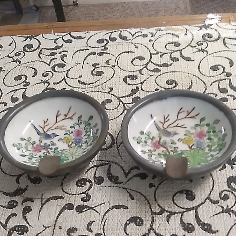 Japanese Porcelainware Ashtrays with Bird Design